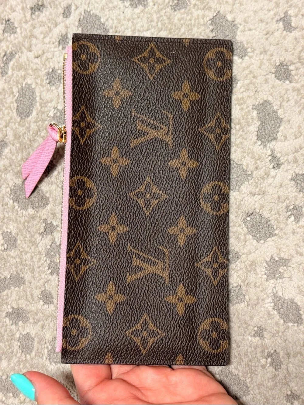 Louis Vuitton 2022 Holiday Felicie